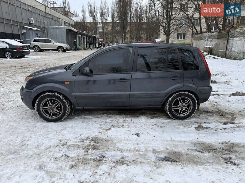 Хэтчбек Ford Fusion 2008 в Киеве фото 4 Хэтчбек Ford Fusion 2008 в Киеве