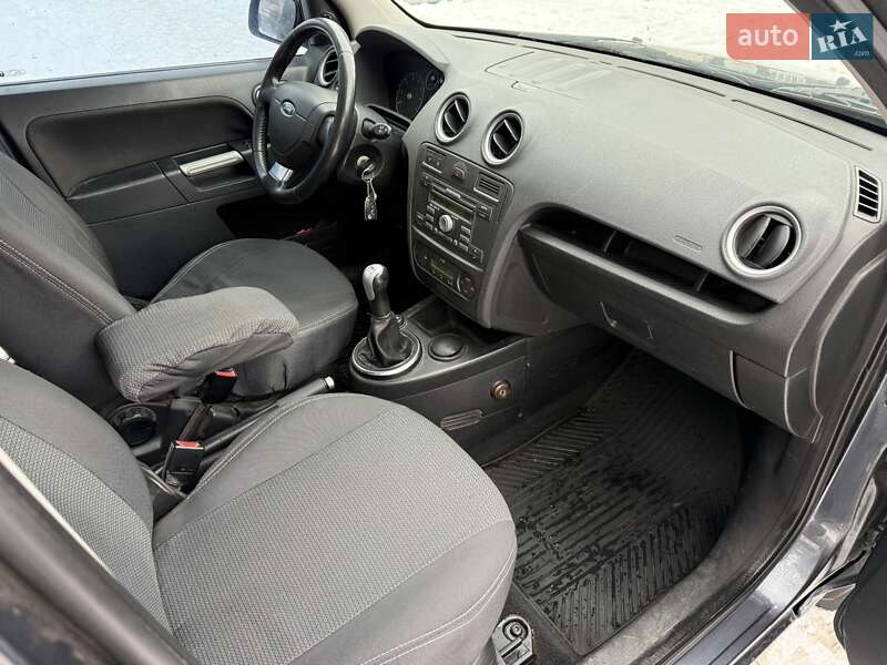 Хэтчбек Ford Fusion 2008 в Киеве фото 12 Хэтчбек Ford Fusion 2008 в Киеве