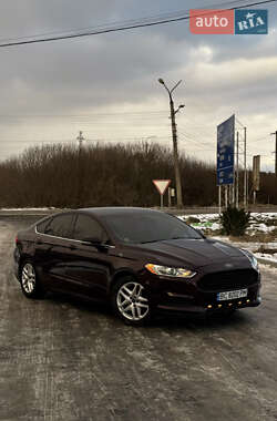 Седан Ford Fusion 2013 в Жовкві