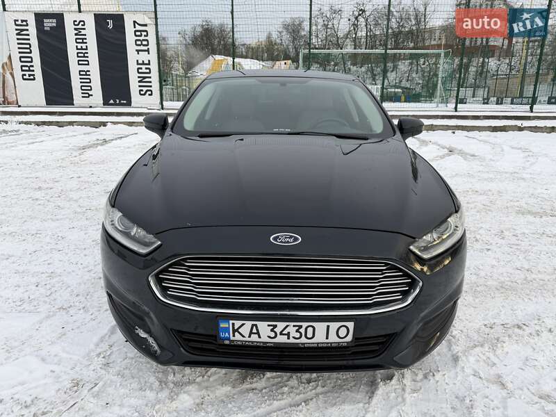 Седан Ford Fusion 2014 в Киеве