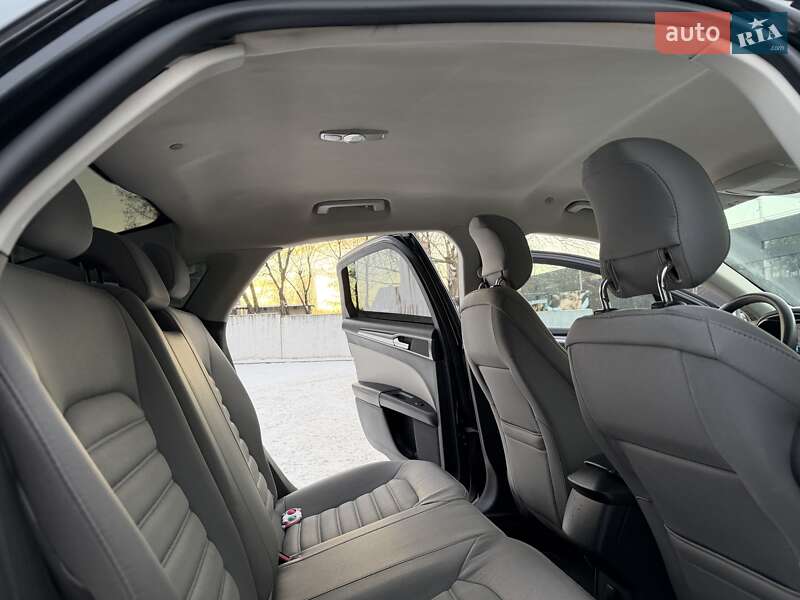 Седан Ford Fusion 2014 в Киеве