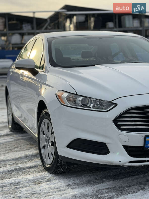 Седан Ford Fusion 2014 в Дніпрі фото 5 Седан Ford Fusion 2014 в Дніпрі
