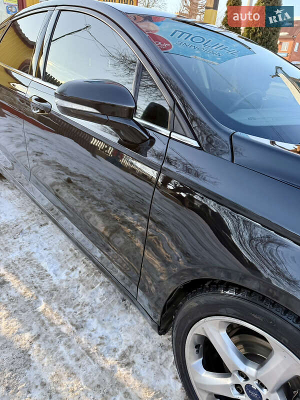 Седан Ford Fusion 2015 в Тернополе