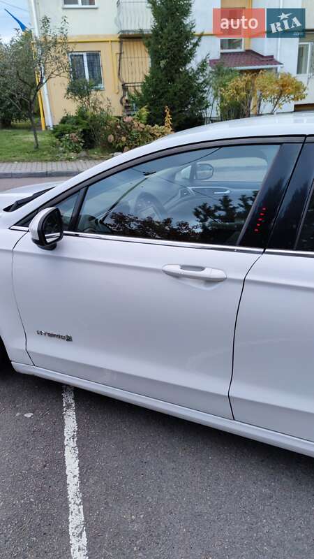 Седан Ford Fusion 2018 в Львове фото 6 Седан Ford Fusion 2018 в Львове