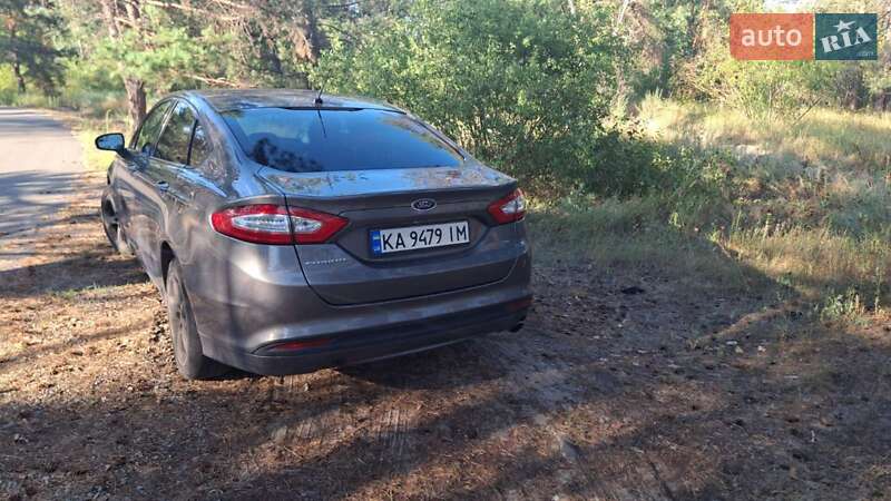 Седан Ford Fusion 2013 в Дніпрі