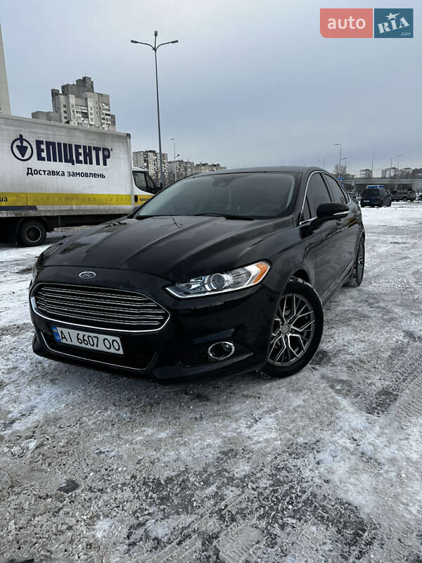 Седан Ford Fusion 2013 в Вишгороді