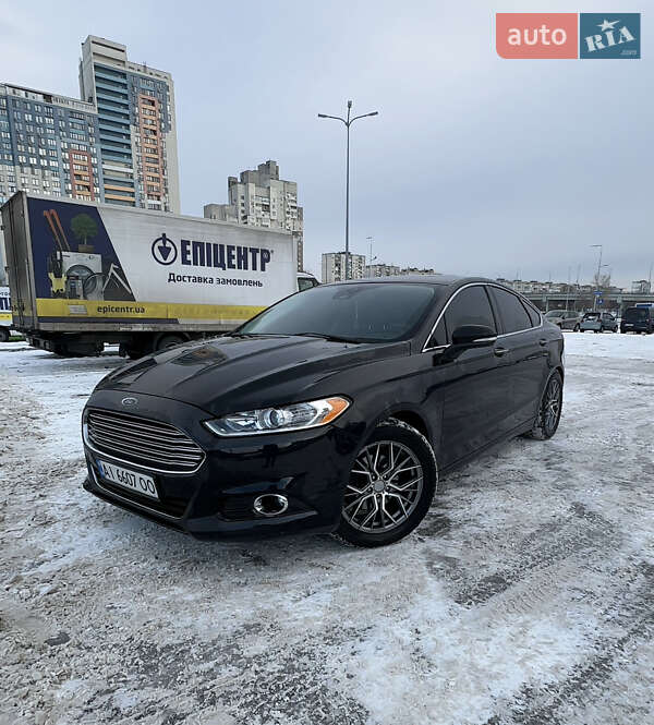 Седан Ford Fusion 2013 в Вишгороді