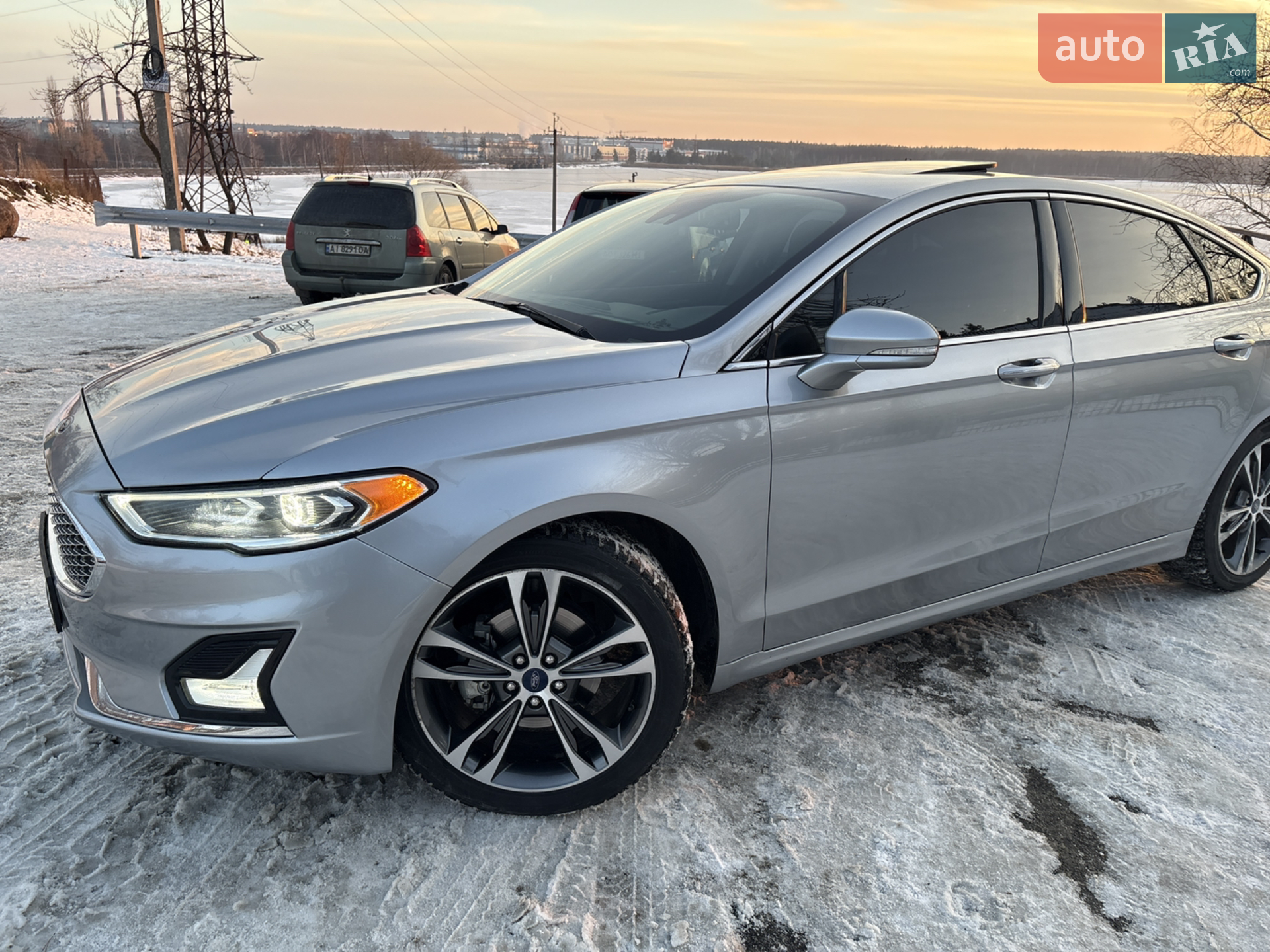 2020 Ford Fusion - мініатюра 3