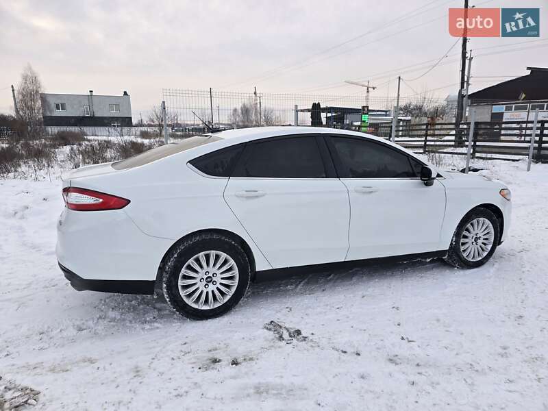 Седан Ford Fusion 2015 в Києві фото 3 Седан Ford Fusion 2015 в Києві