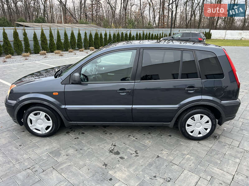 Хетчбек Ford Fusion 2009 в Луцьку