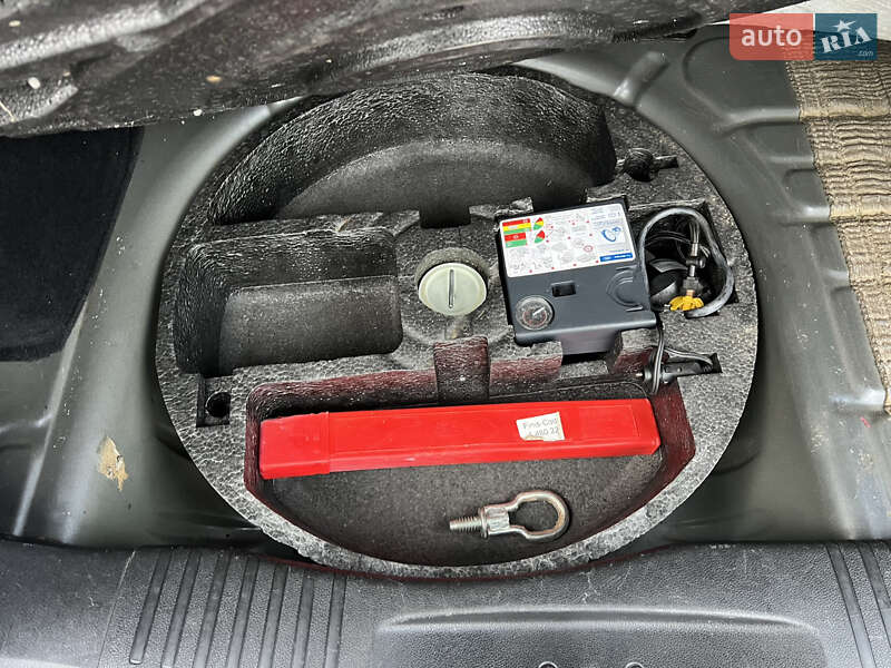 Хетчбек Ford Fusion 2009 в Луцьку