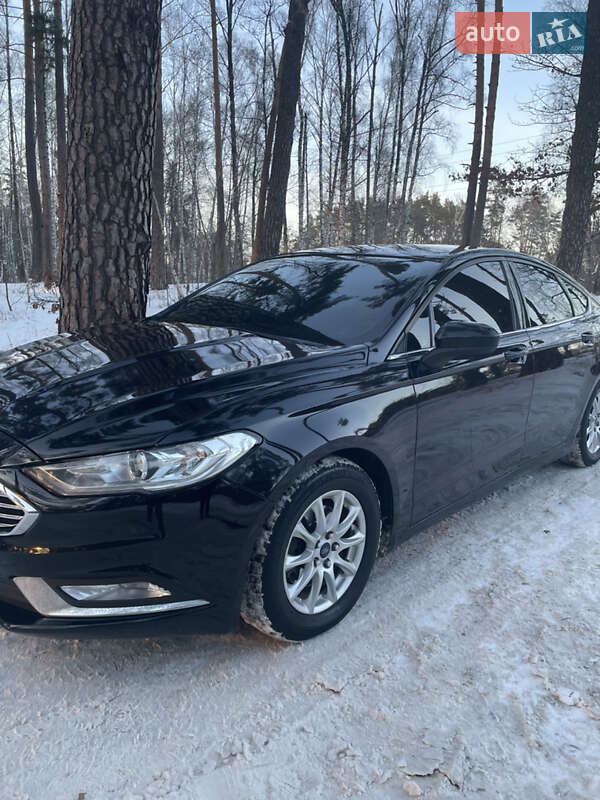 Седан Ford Fusion 2017 в Чернігові
