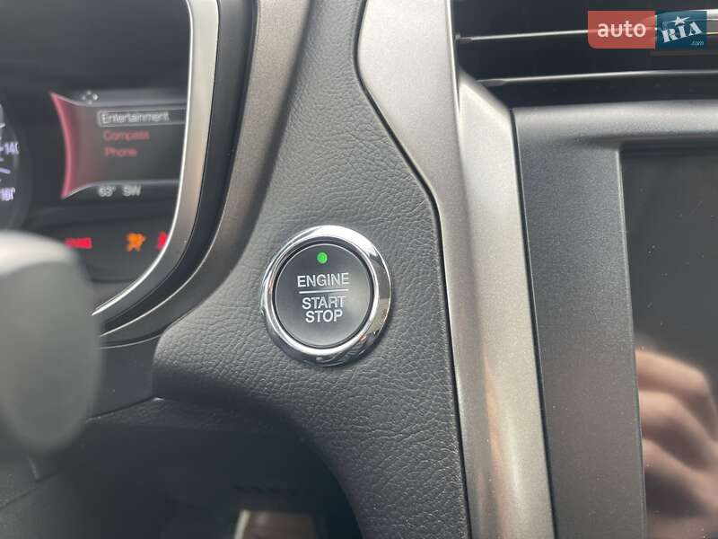 Седан Ford Fusion 2018 в Миколаєві