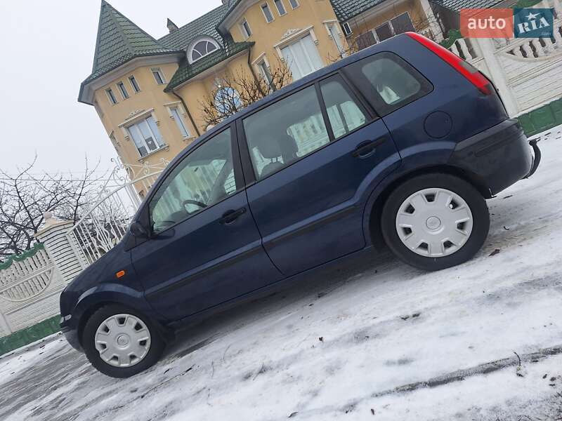 Хетчбек Ford Fusion 2003 в Чернівцях фото 2 Хетчбек Ford Fusion 2003 в Чернівцях