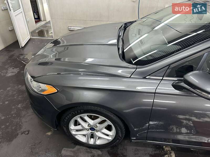 Седан Ford Fusion 2015 в Киеве