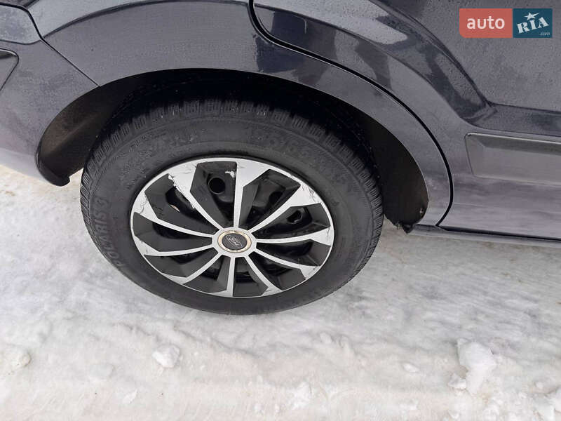 Хетчбек Ford Fusion 2006 в Києві фото 15 Хетчбек Ford Fusion 2006 в Києві