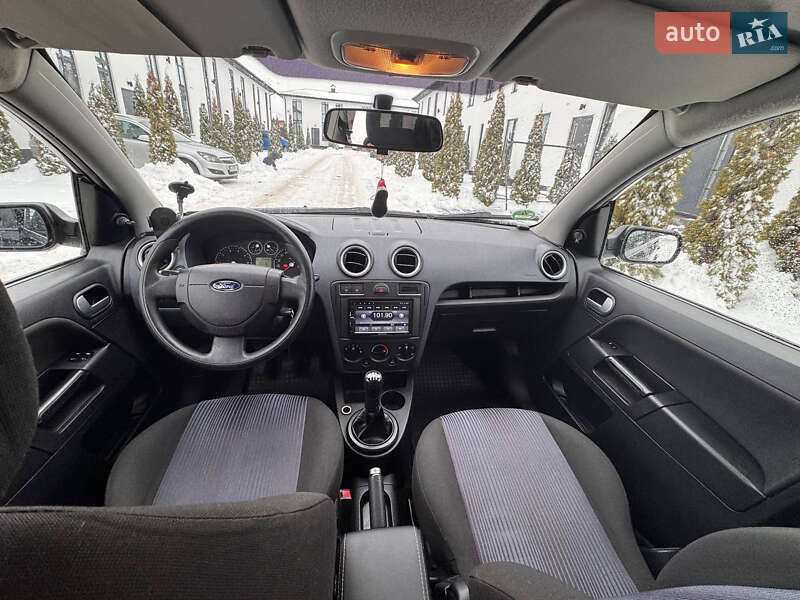 Хетчбек Ford Fusion 2006 в Києві фото 27 Хетчбек Ford Fusion 2006 в Києві