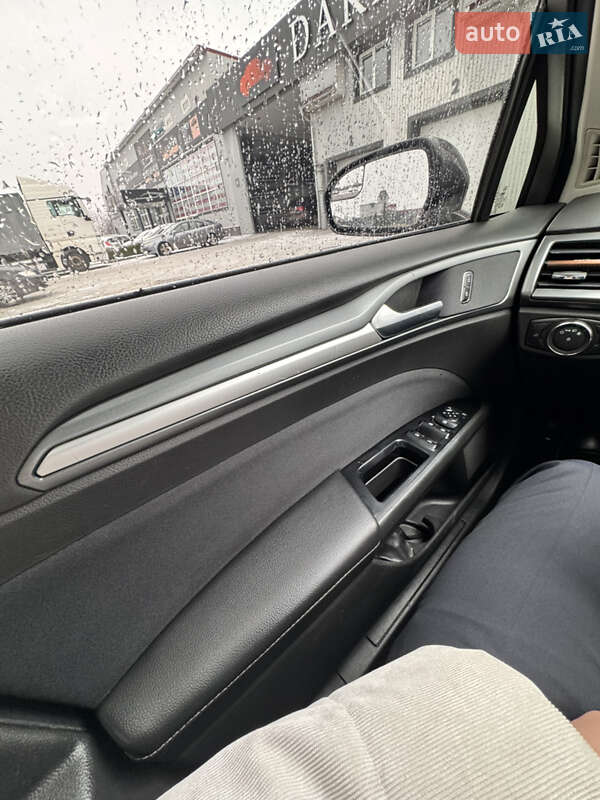 Седан Ford Fusion 2016 в Каменец-Подольском