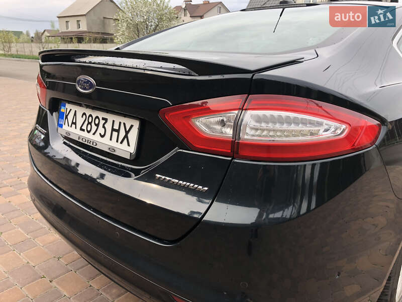 Седан Ford Fusion 2014 в Черкасах