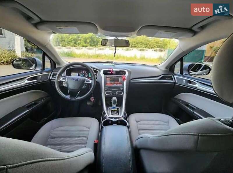 Седан Ford Fusion 2015 в Корюковке