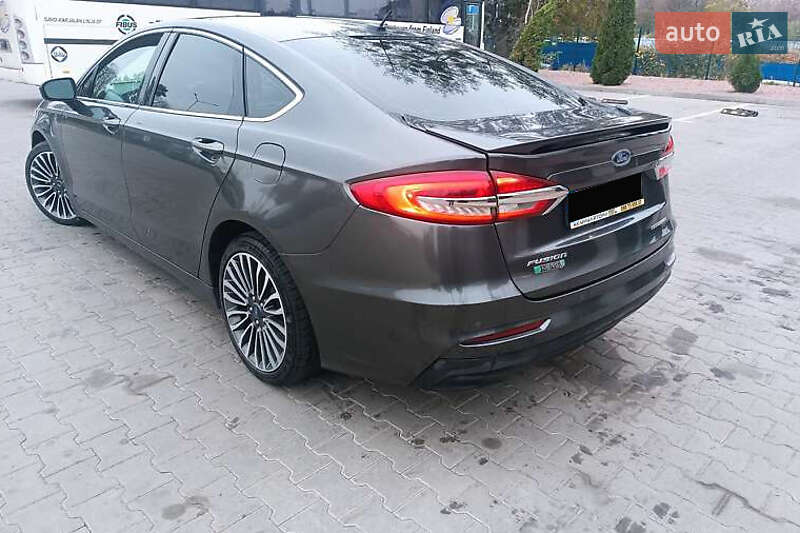 Седан Ford Fusion 2019 в Киеве