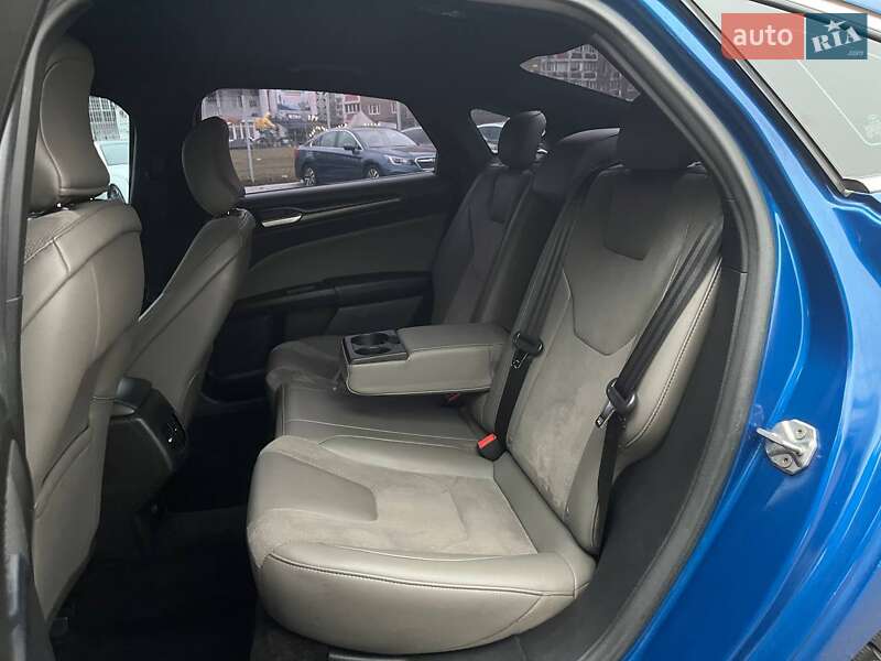 Седан Ford Fusion 2016 в Киеве