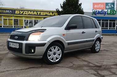 Хетчбек Ford Fusion 2006 в Кропивницькому