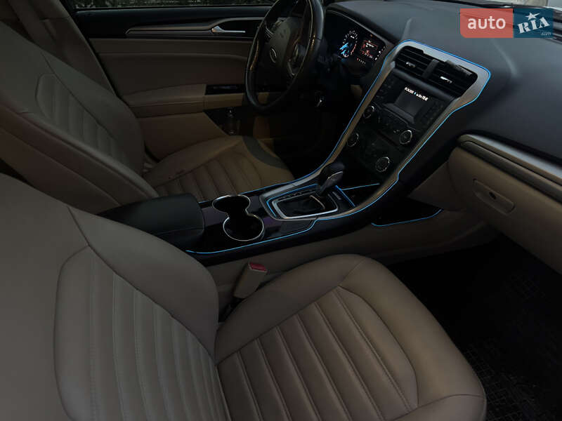 Седан Ford Fusion 2013 в Днепре