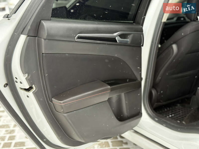 Седан Ford Fusion 2014 в Днепре