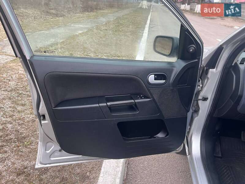 Хетчбек Ford Fusion 2008 в Кременчуці