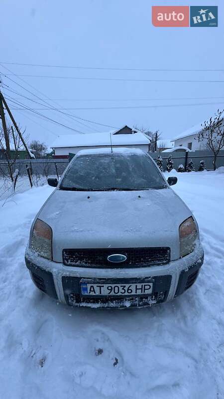 Хэтчбек Ford Fusion 2006 в Долине фото 13 Хэтчбек Ford Fusion 2006 в Долине