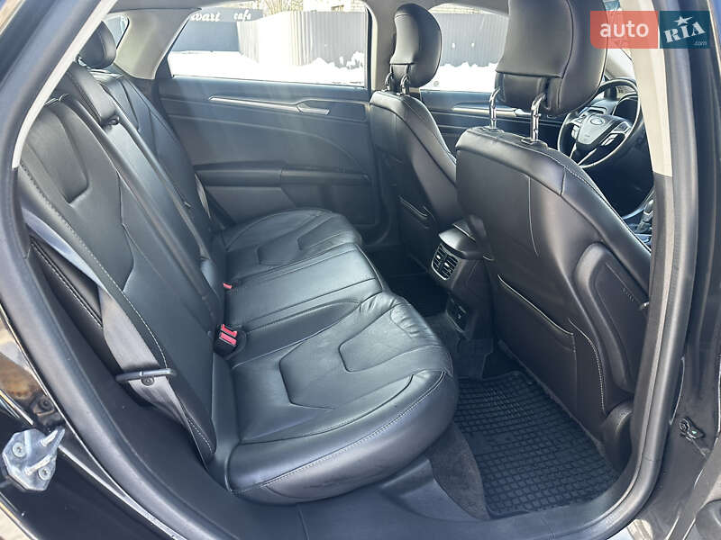 Седан Ford Fusion 2014 в Днепре