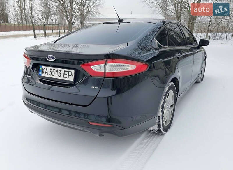 Седан Ford Fusion 2015 в Киеве