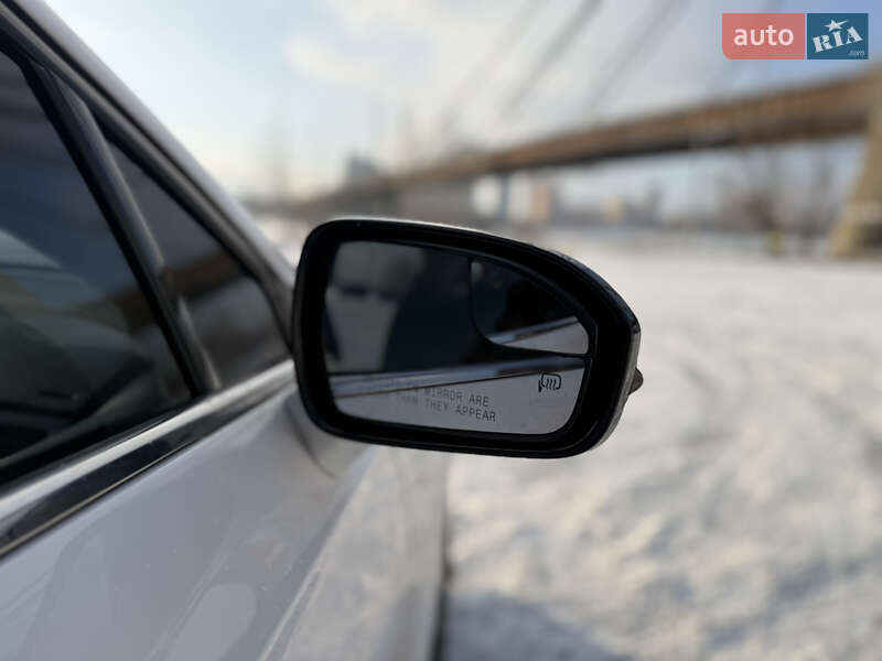 Седан Ford Fusion 2014 в Киеве фото 17 Седан Ford Fusion 2014 в Киеве