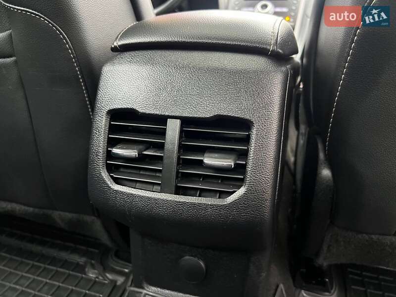 Седан Ford Fusion 2019 в Киеве