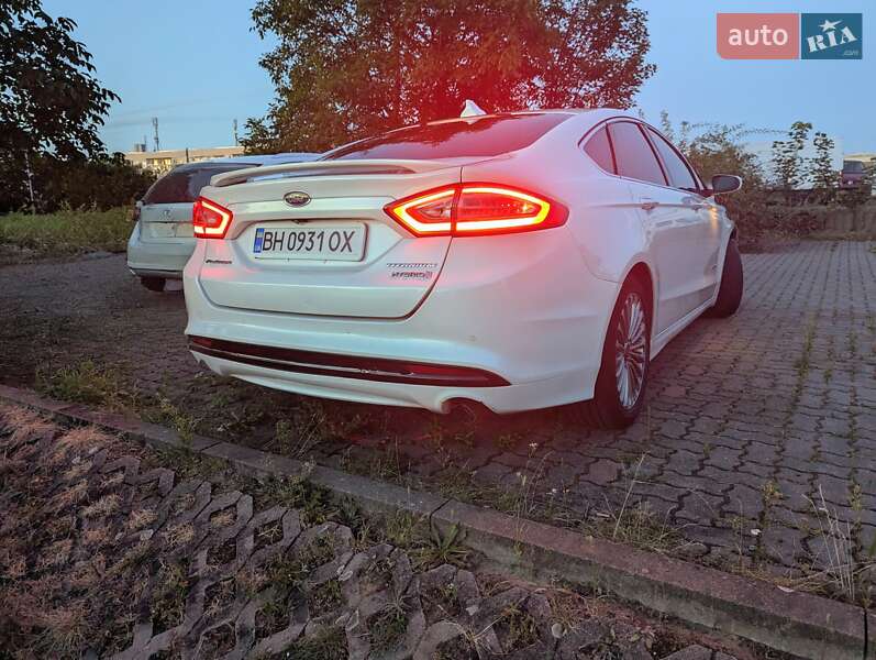 Седан Ford Fusion 2013 в Одессе