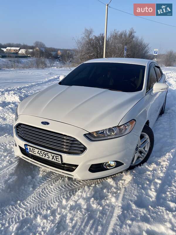 Седан Ford Fusion 2015 в Днепре