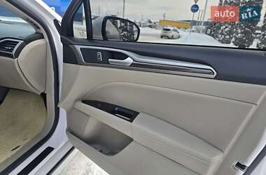 Седан Ford Fusion 2017 в Львове