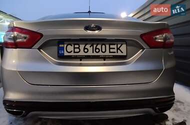 Седан Ford Fusion 2014 в Чернигове