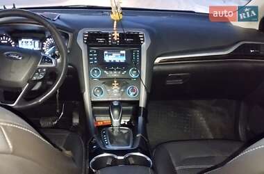 Седан Ford Fusion 2014 в Чернигове