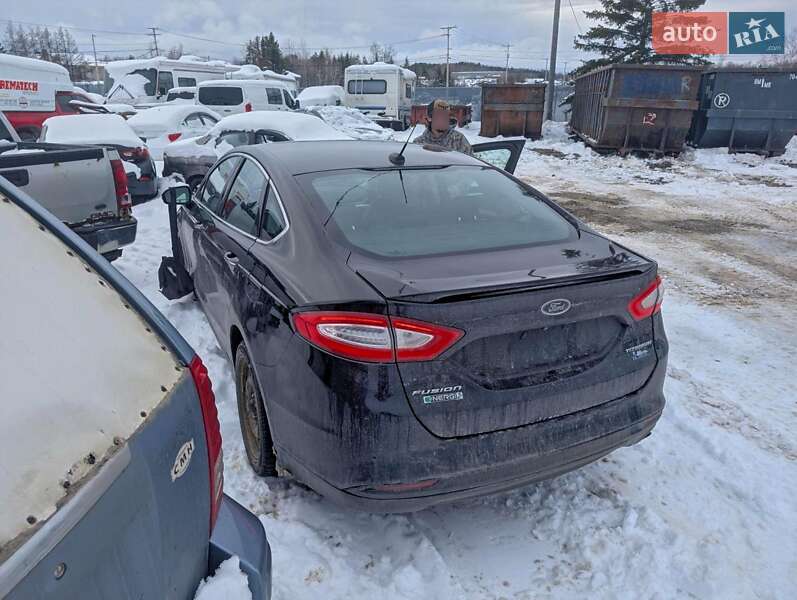 Седан Ford Fusion 2016 в Івано-Франківську