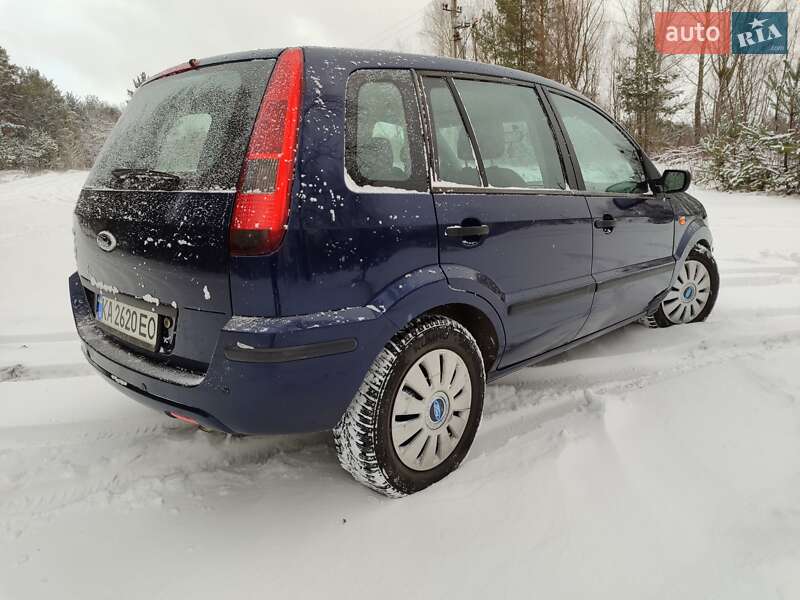 Хэтчбек Ford Fusion 2004 в Золотоноше