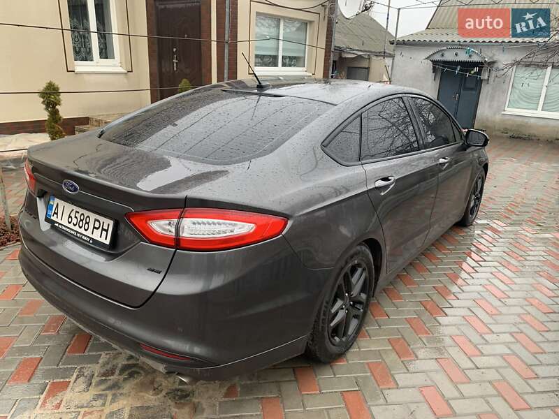 Седан Ford Fusion 2015 в Николаеве