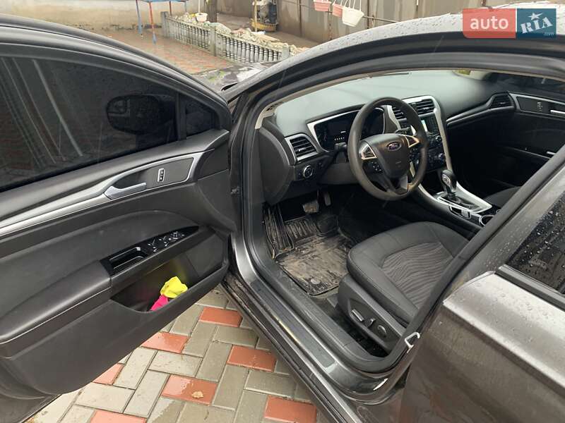 Седан Ford Fusion 2015 в Николаеве