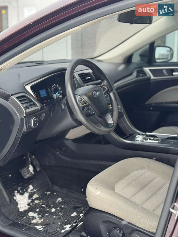 Седан Ford Fusion 2017 в Хмельницькому