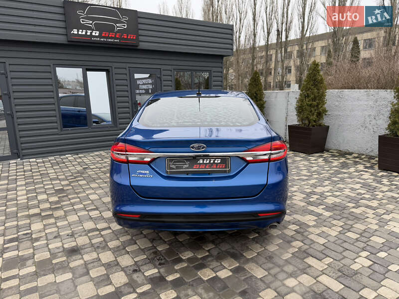 Седан Ford Fusion 2016 в Кропивницком