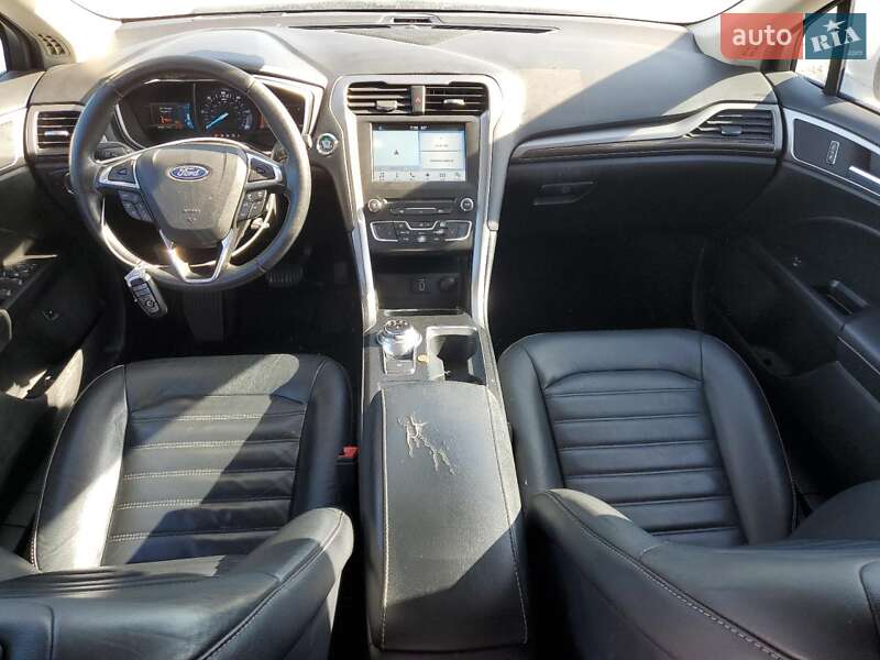 Седан Ford Fusion 2018 в Виннице