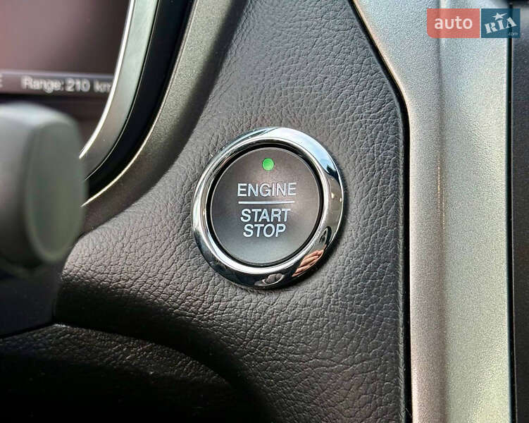 Седан Ford Fusion 2018 в Києві