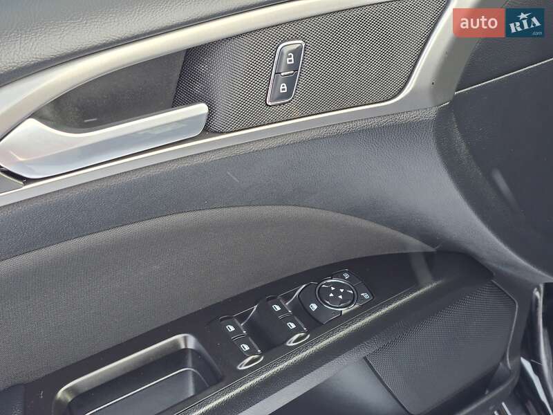 Седан Ford Fusion 2017 в Хмельницком