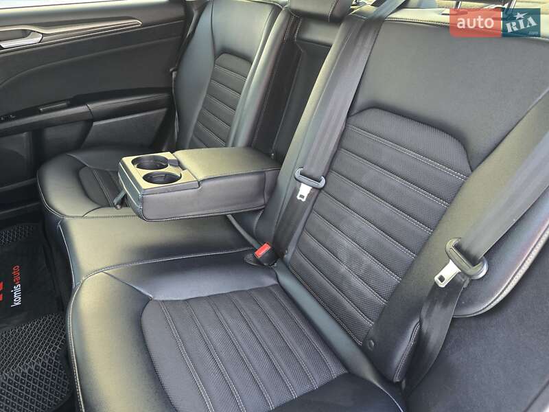 Седан Ford Fusion 2017 в Хмельницком